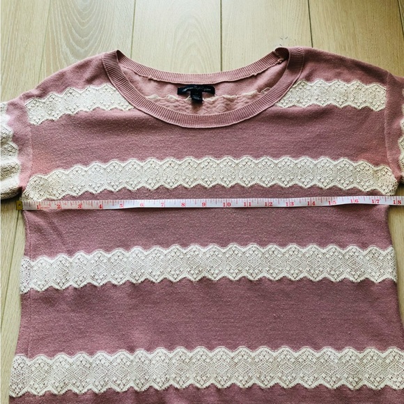 American Eagle Outfitters Dusty Pink Lace Detail Sweater - Picture 7 of 11